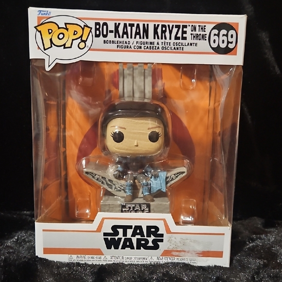 Funko Other - FUNKO POP! Deluxe Star Wars: The Mandalorian Bo-Katan Kryze on the Throne #669